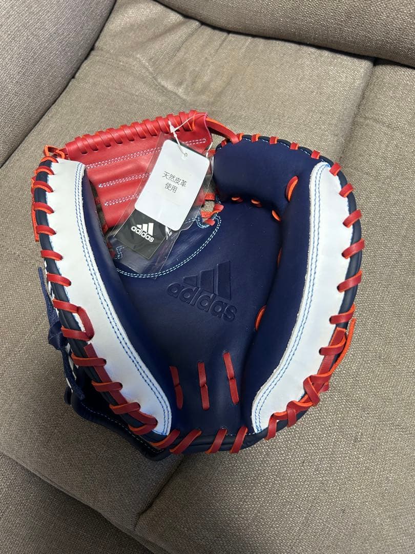 adidas 軟式グローブ ネイビー/レッド adidas (アディダス) 軟式グローブ ネイビー オールラウンド用 KQ494