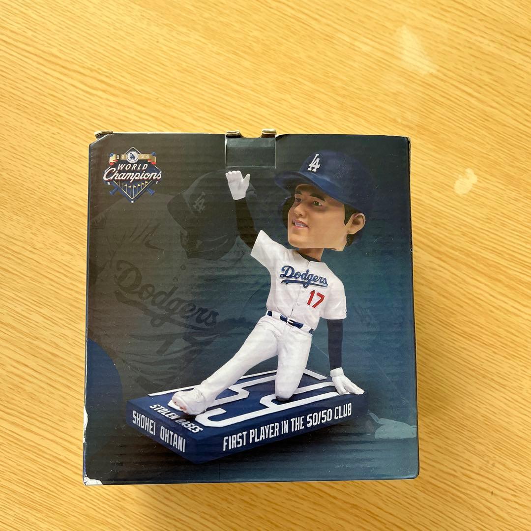 大谷翔平 50/50ボブルヘッド 背番号17 foco093.jpg