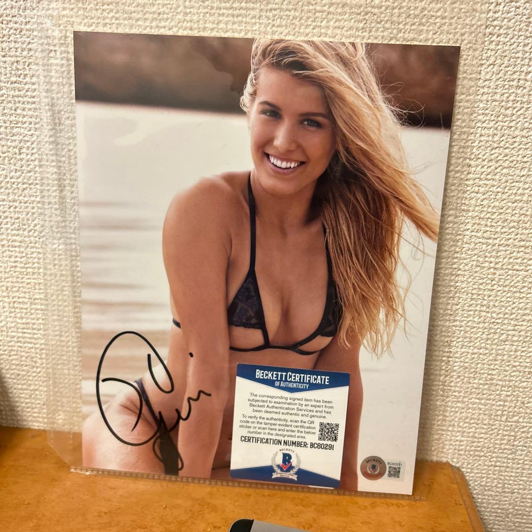 ジニーブシャール(カナダ人テニスプロ)直筆サイン入り写真 Beckett社