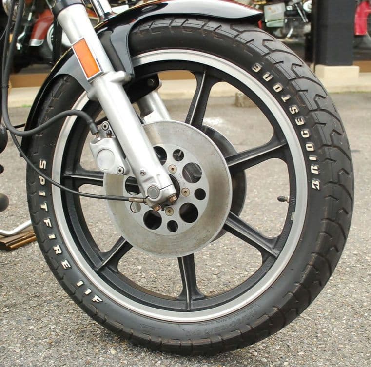 Bridgestone Spitfire S11F 100/90-19 ハーレー - メルカリ