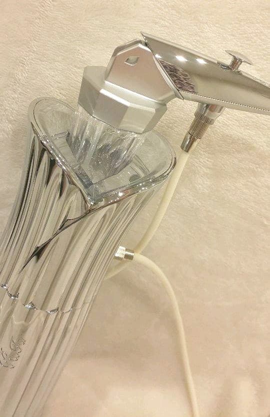 Refa リファ 炭酸ミスト リファミスト 化粧水 ミスト化粧水 リファミスト - ReFa MIST | 商品情報 | ReFa（リファ）公式ブランドサイト