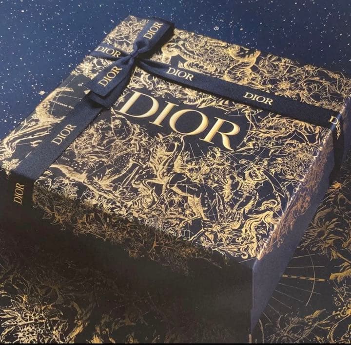 dior ホリデー 2022 クリスマス限定 ギフトボックス 空箱 - メルカリ