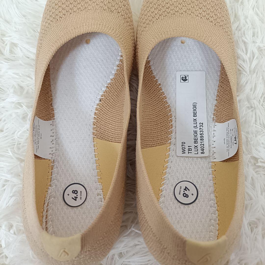 【美品】allbirds オールバーズ ツリーブリーザー 24.0cm ベージュ