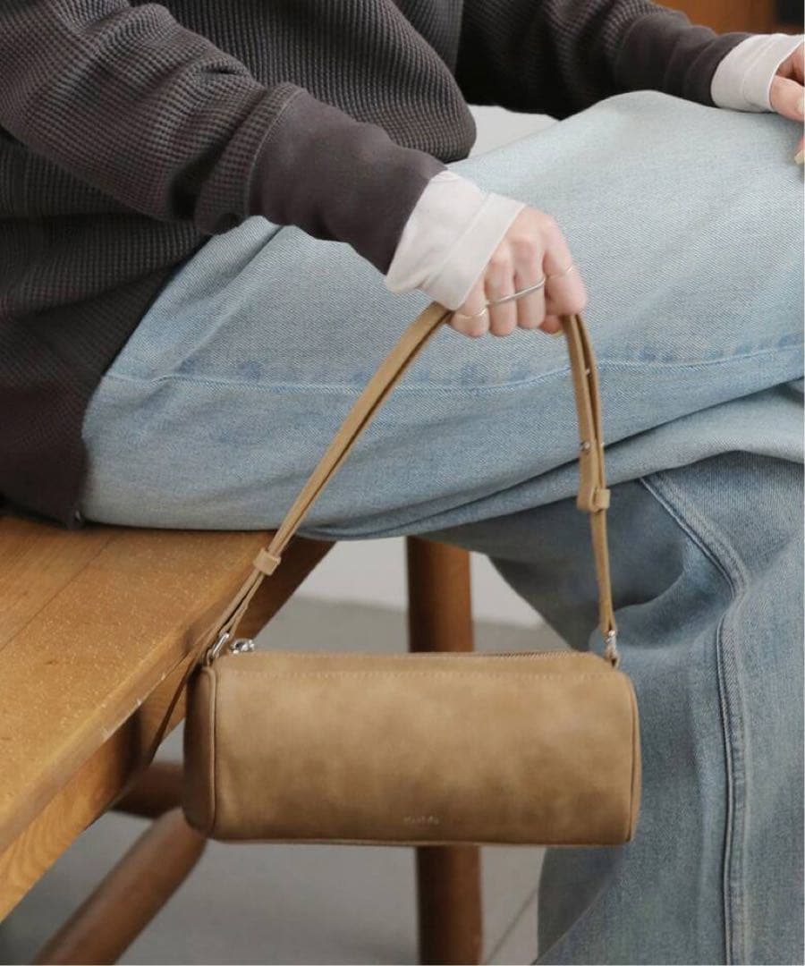 【未使用】STAND OIL/スタンドオイル CHUNKY BAG キャメル Chunky Bag · チャンキーバッグ (キャメル) – Stand Oil Japan