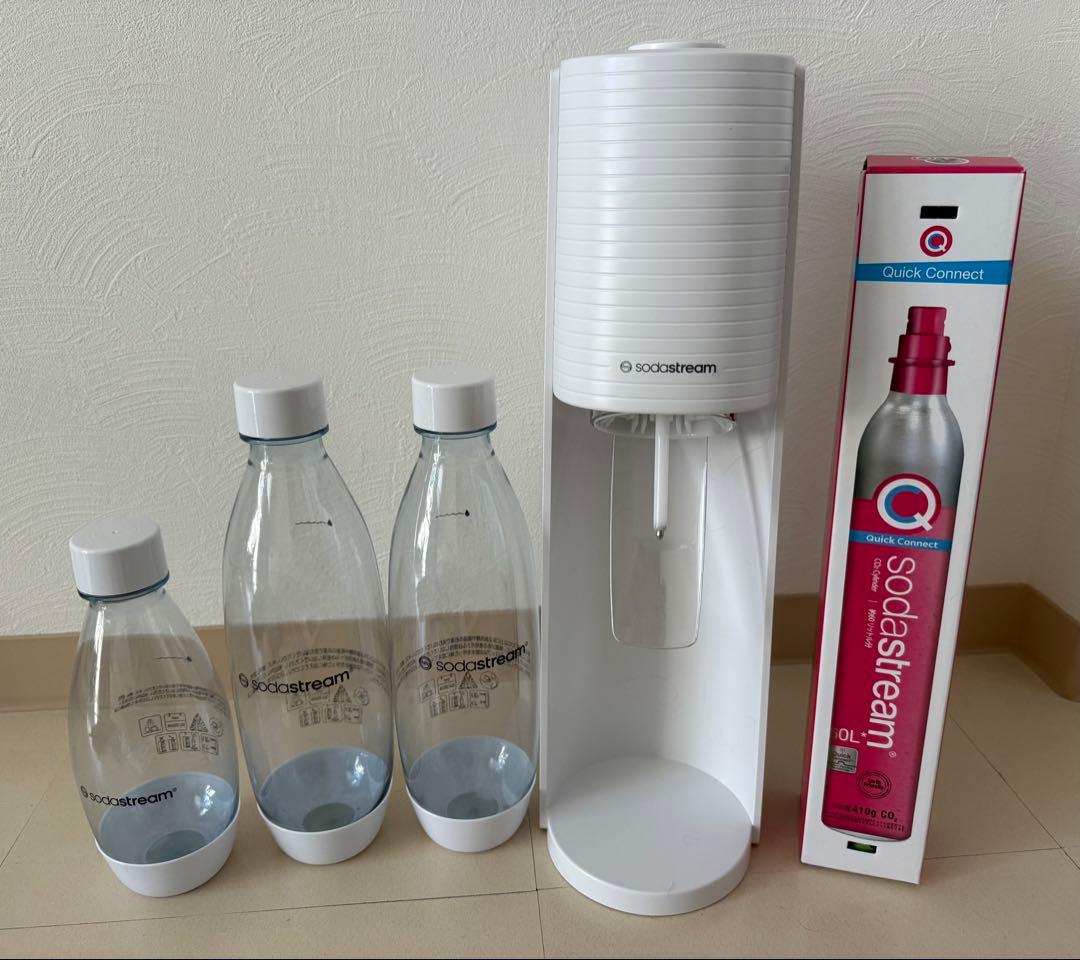 ソーダストリーム、炭酸水 Amazon | [公式] ソーダストリーム E-TERRA(E-テラ) スターターキット