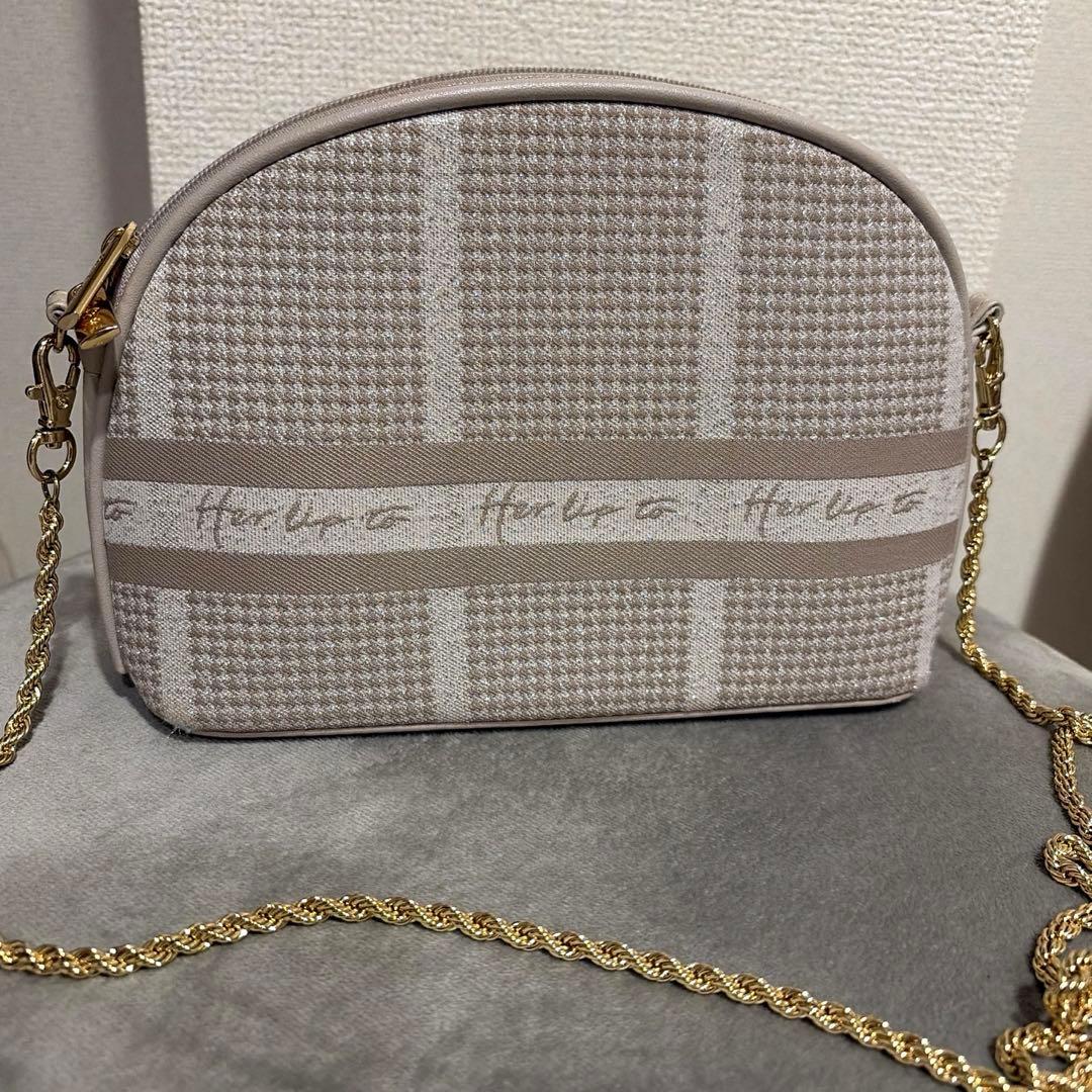 HLT Jacquard Chain Pochette - メルカリ