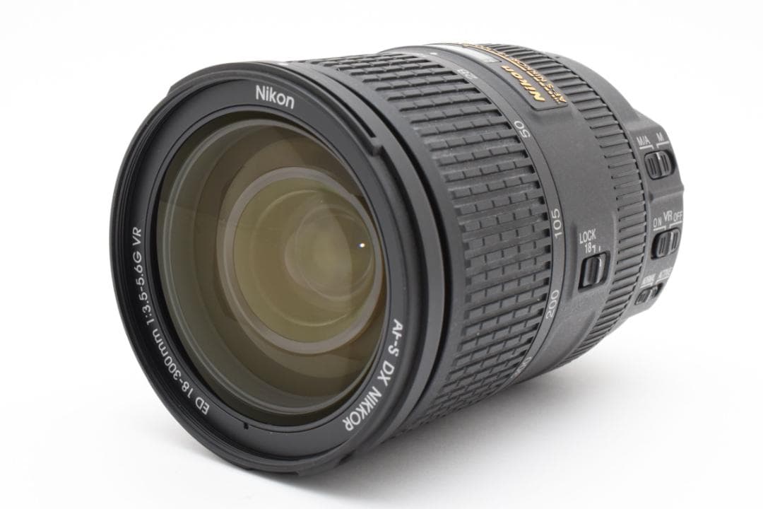 レンズ(ズーム) Nikon AF-S DX Nikkor 18-300mm f/3.5-5.6