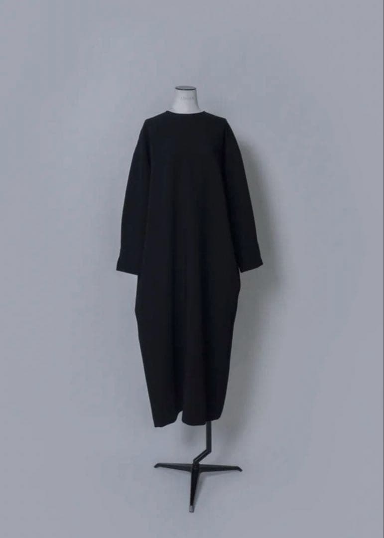 ローヘン lohen CREW NECK NARROW ONE PIECE - メルカリ