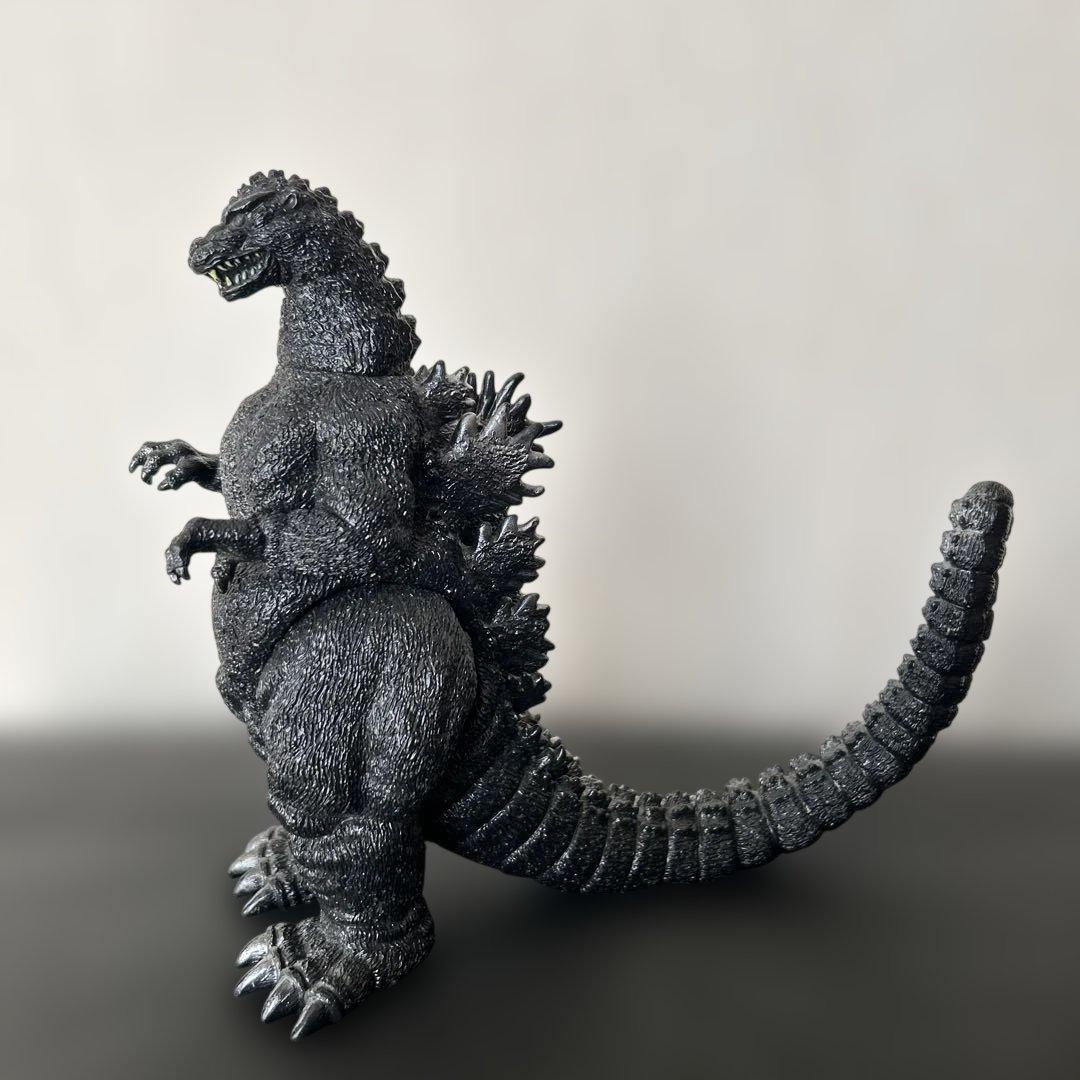 ゴジラ フィギュア 1991年 当時物 東宝 約20cm BANDAI 【平成】 - メルカリ