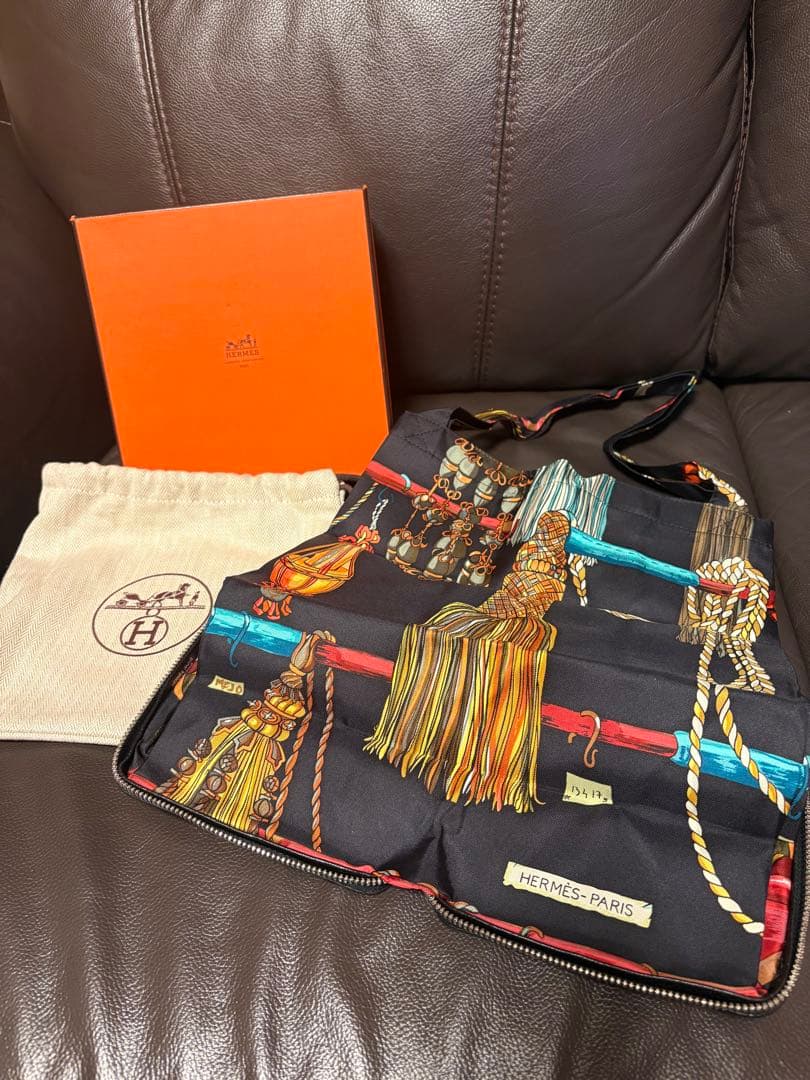 新品　HERMESエルメス　シルキーポップ　　携帯サブエコバッグ 楽天市場】【未使用品】【バッグ】HERMES エルメス エコバッグ