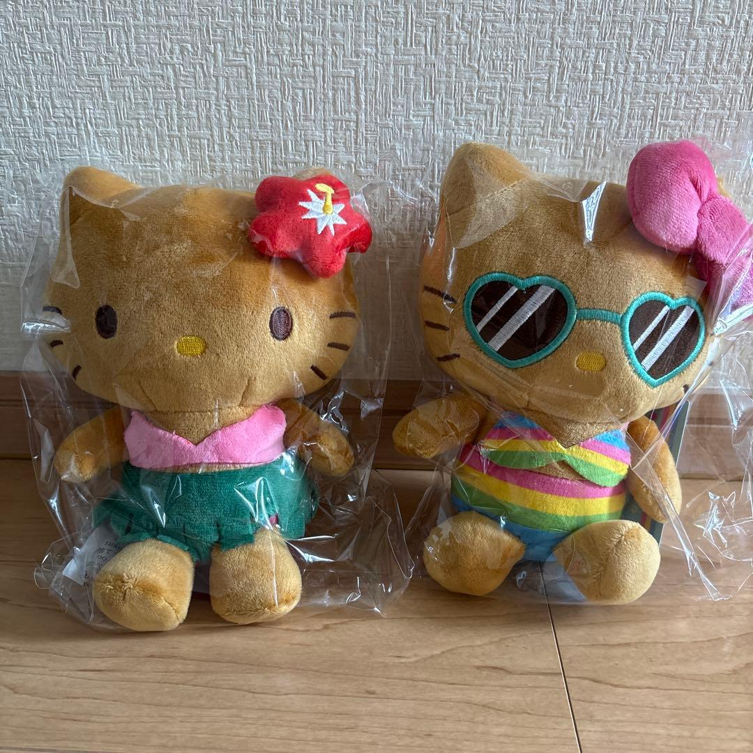 ハローキティ日焼けシリーズお座りぬいぐるみ ハイビスカス サングラス