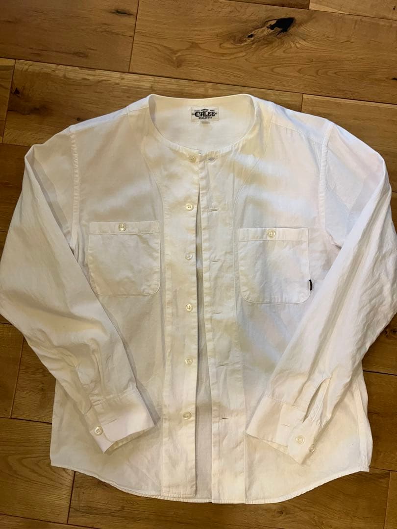 calee キャリー　ノーカラーシャツ　ホワイト　美品　S CALEE】（キャリー）
