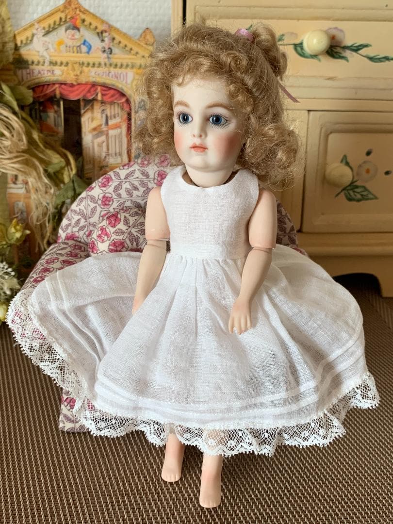 期間限定】ビスクドール プチサイズ ブリュ ドレス&ボネ リプロ 国内