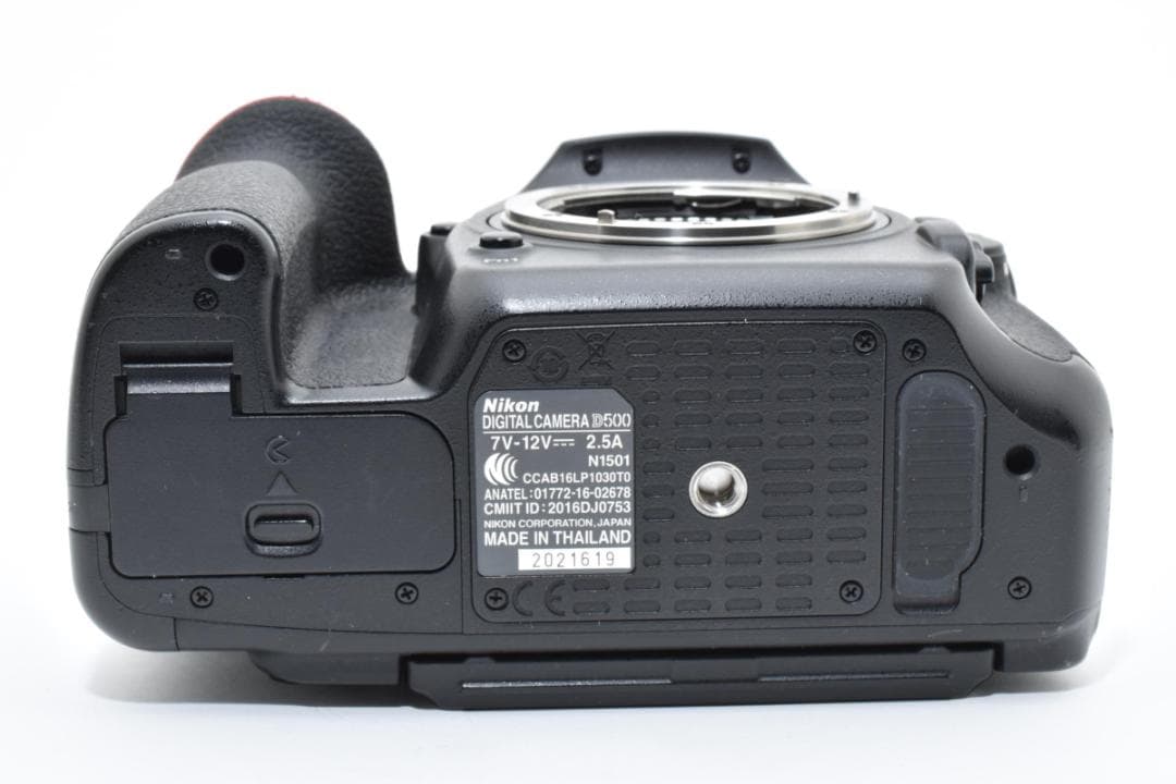 美品 ニコン　Nikon 500 ボディ 《ショット数20586回》1536