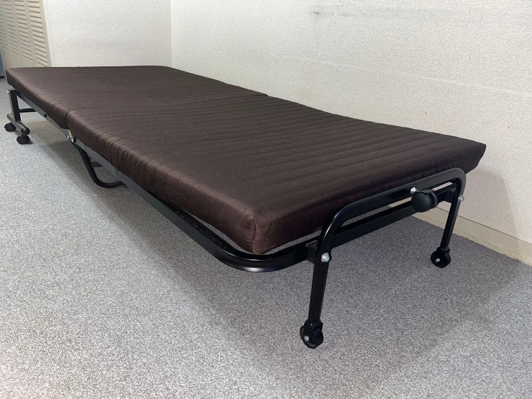 【k】ニトリ 折りたたみベッド マットレス・キャスター付き（送料込み） ニトリ（NITORI） シングル 折りたたみ桐すのこパイプベッド (BLNC