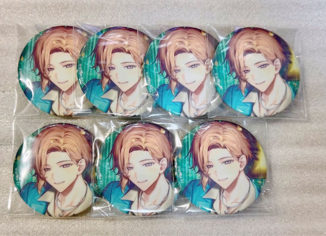 18TRIP エイトリ 缶バッジ 斜木七基 - メルカリ