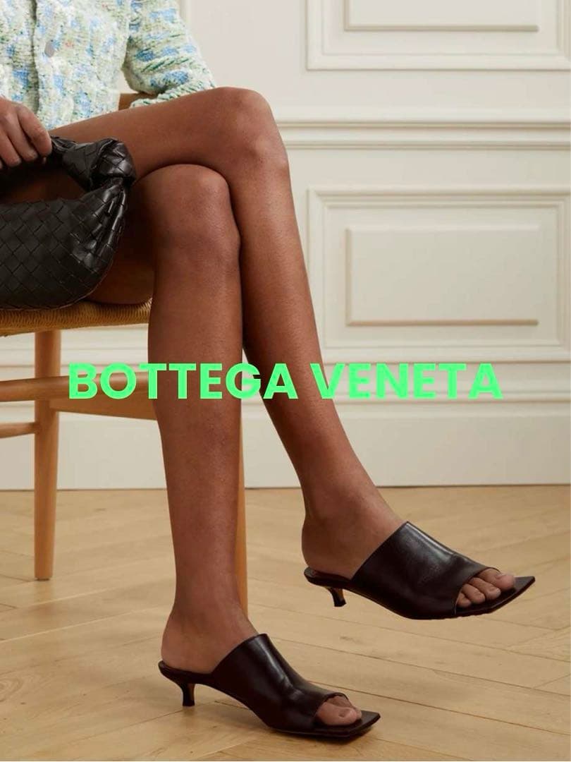 BOTTEGA VENETA ボッテガヴェネタ ストレッチ ミュール ストレッチ バックルミュールサンダル のために ウィメンズ で