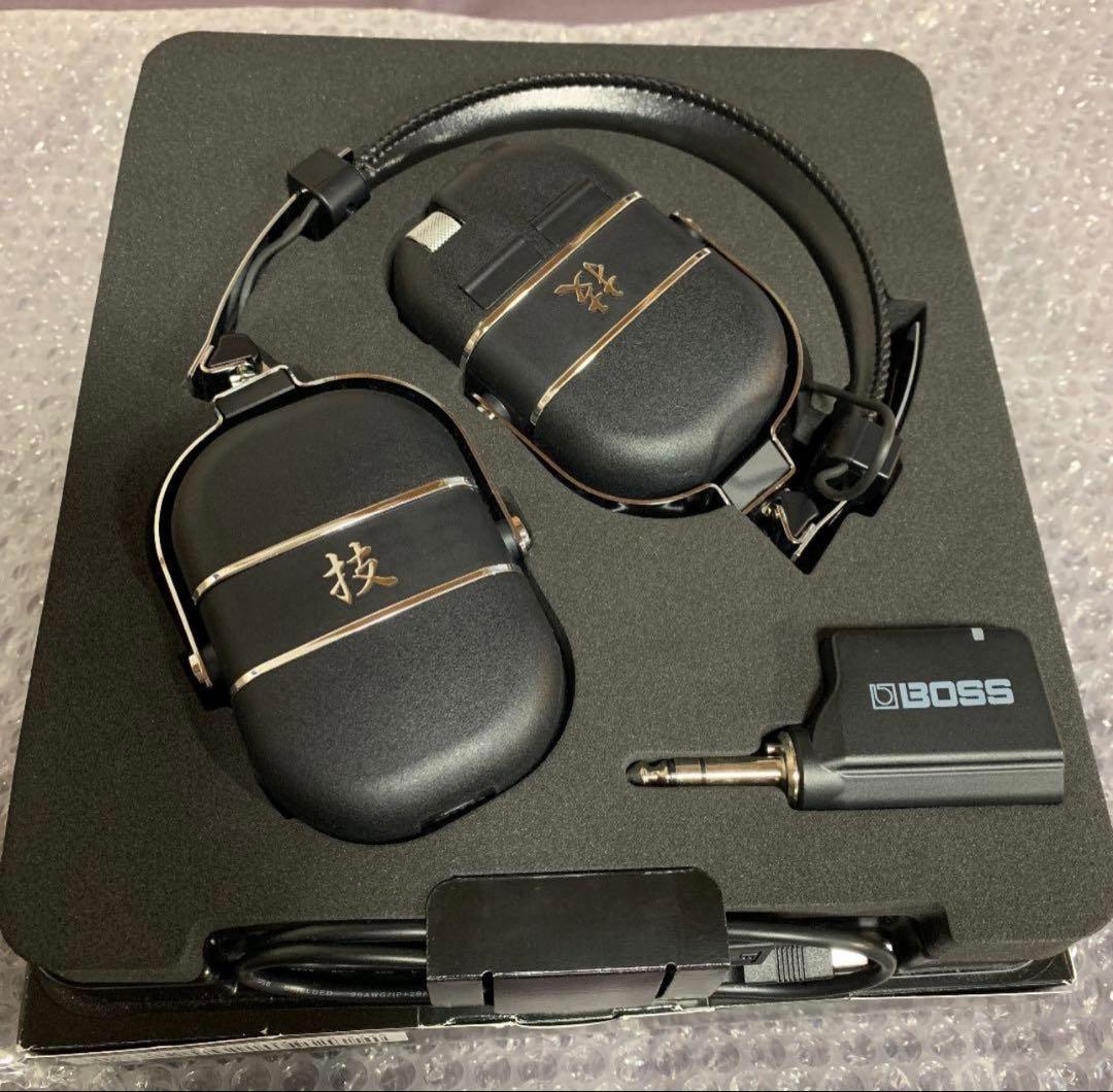 美品 BOSS WAZA AIR Boss Waza-Air Wireless Guitar Headphone Amp with Carrying Case