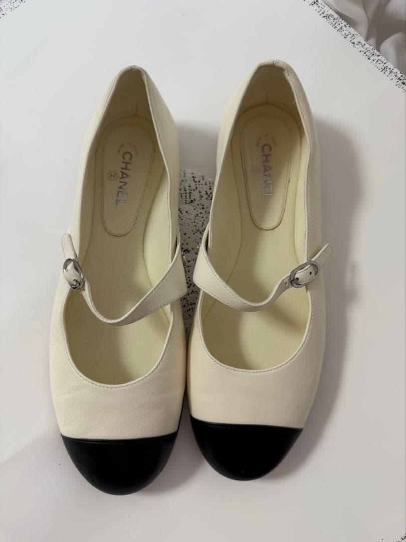 シャネル メリージェーン バレリーナ フラットシューズ ホワイト