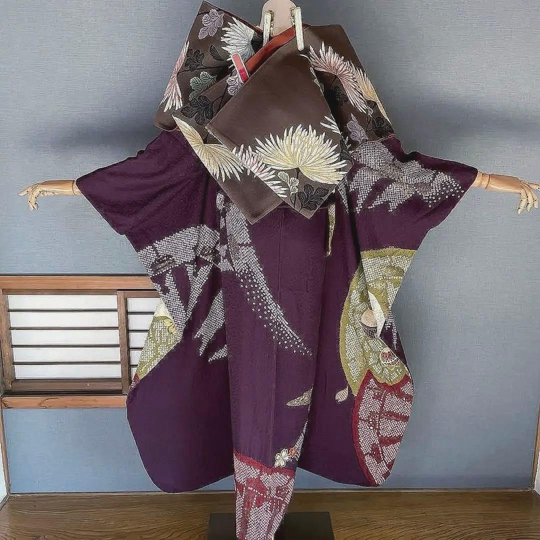 まー様専用ページ プラスサイズ 高身長 絞り 手刺繍 成人式振袖 振袖