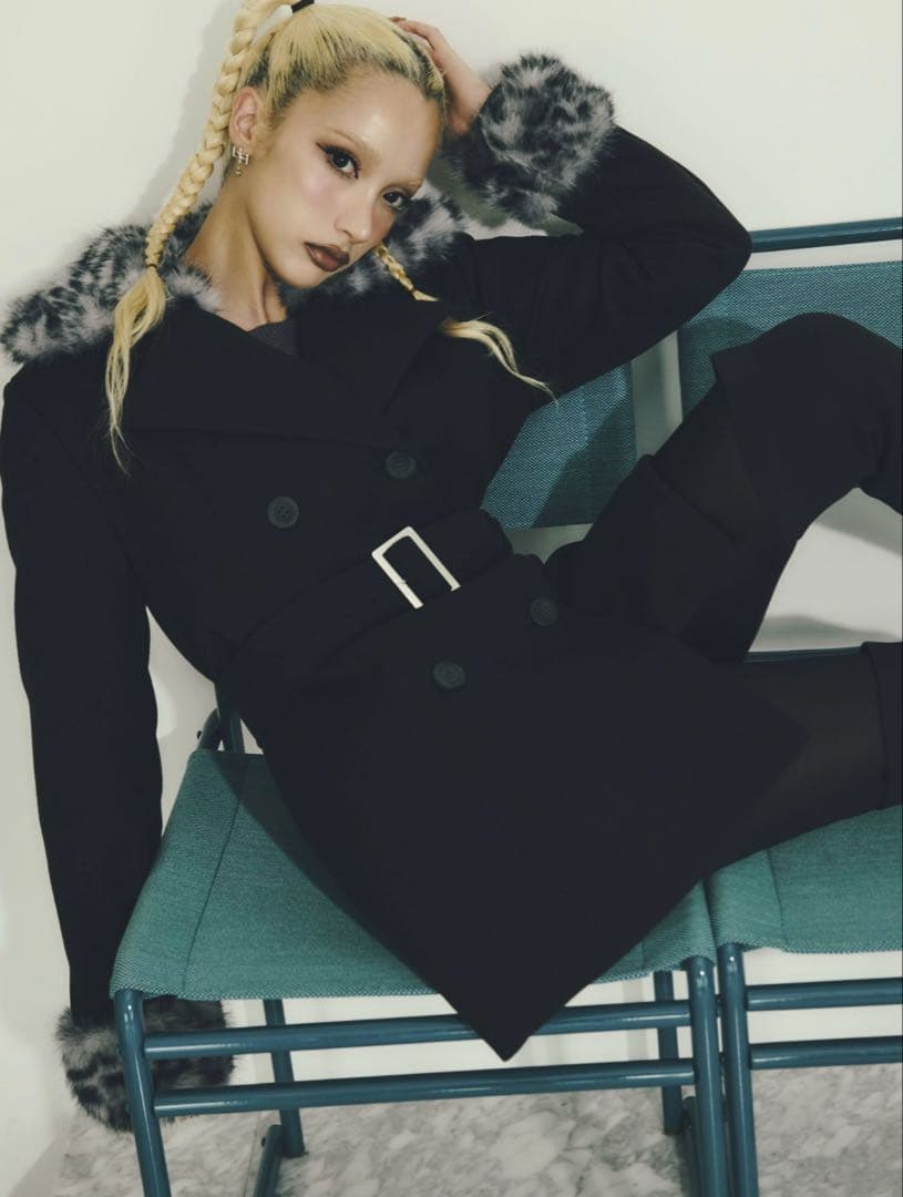 GYDA ベルト付きタイトファーコート ジェイダ GYDA ベルト付きタイトファーコート （ブラック