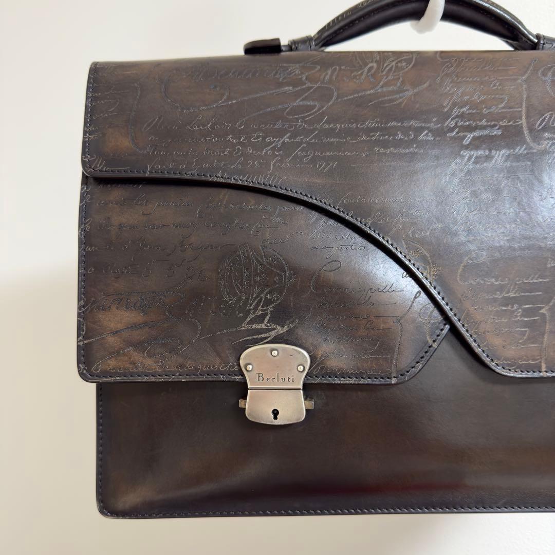 最高傑作 ベルルッティ グランドエクリトワール スクリットレザー