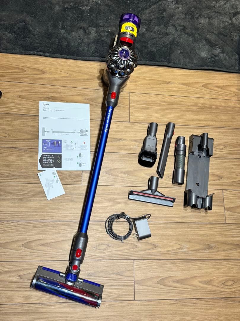 Dyson V8 slim fluffy コードレス掃除機 Dyson V8 Slim™ Fluffy Black (SV10K EXT BK) | 掃除機 |ダイソン公式