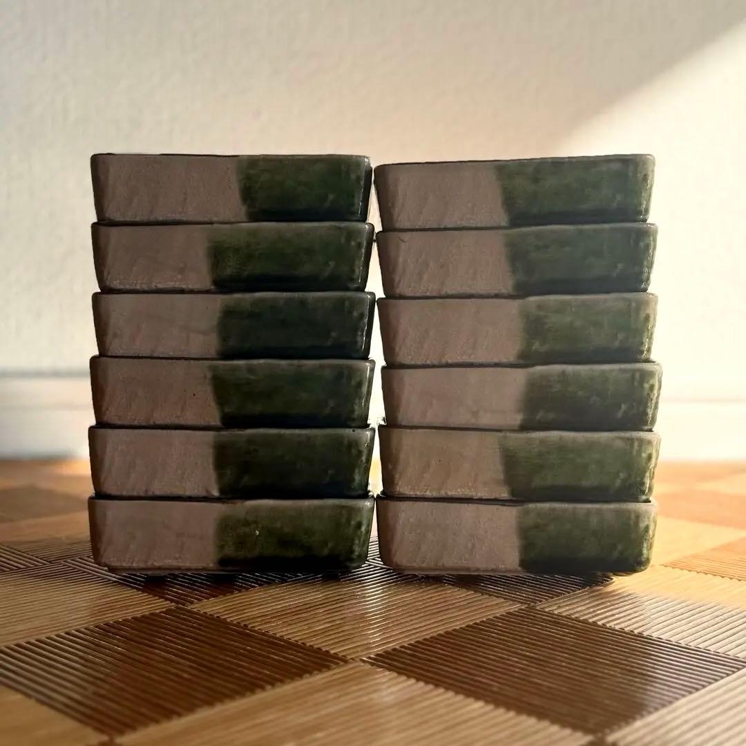 北村純子作 花入 幾何学模様の黒い陶器花瓶 130th KOGIRE-KAI AUCTION