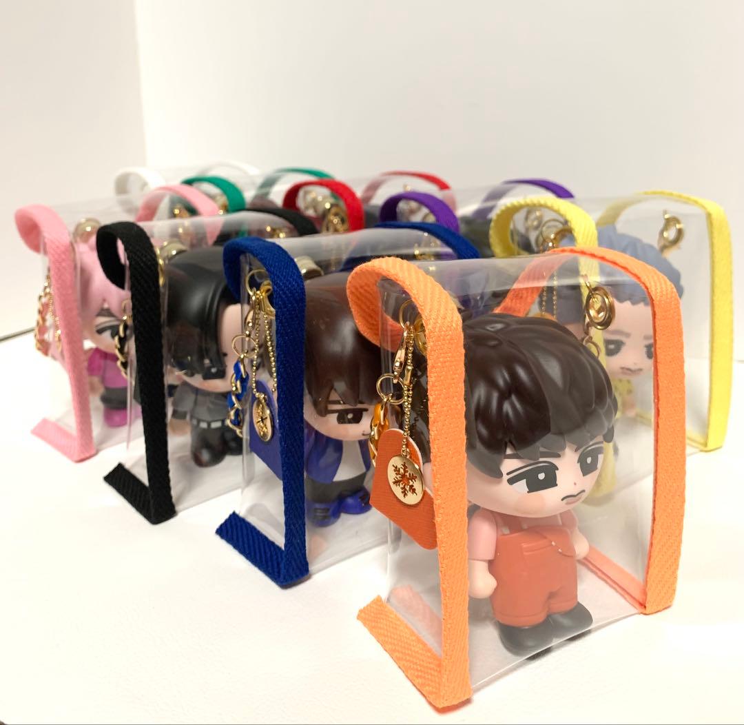 ニコちゃーん♡様専用 すのチルソフビポーチ ピンク 青 SnowMan - メルカリ