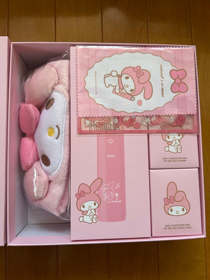 正規品】Meducube × マイメロディ ブースタープロ 美顔器 - メルカリ