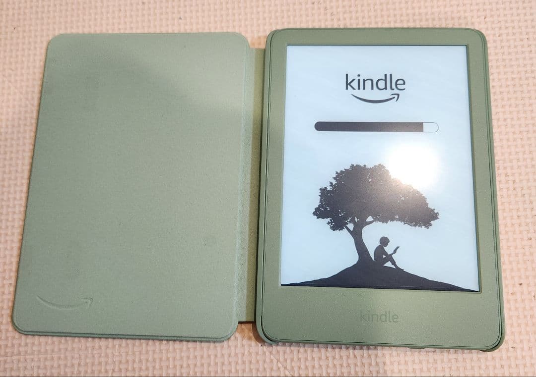 Amazon Kindle 2024年発売 電子書籍 カバーセット マッチャ Amazon.com: Kindle Essentials Bundle including Kindle (2024