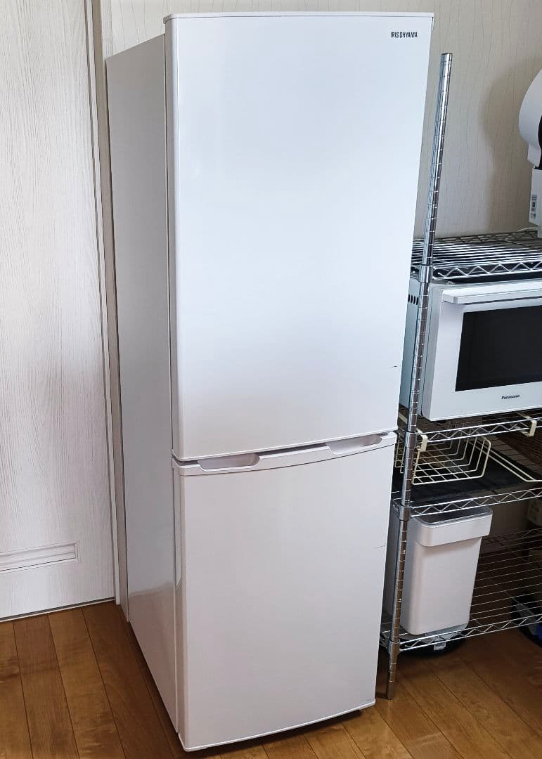アイリスオーヤマ KRD162-W WHITE 冷蔵庫 Amazon.co.jp: アイリスオーヤマ 【右開き】162L 2ドアノンフロン