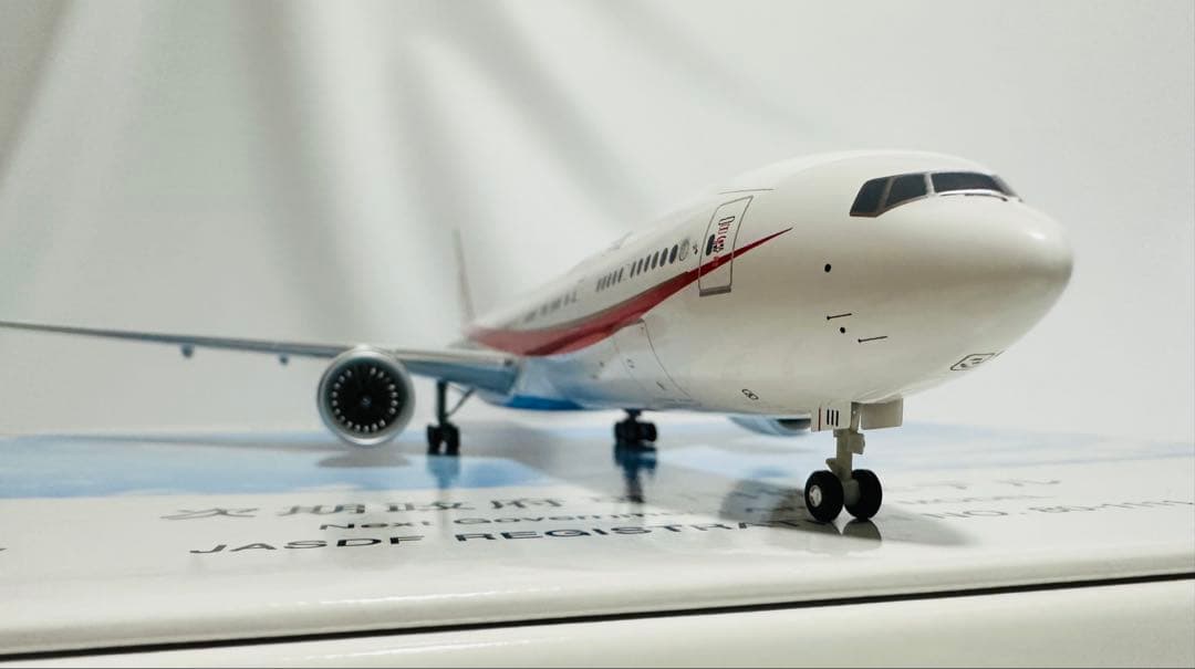 全日空商事 1/200 Boeing 777-300ER モデル JG20108 - メルカリ