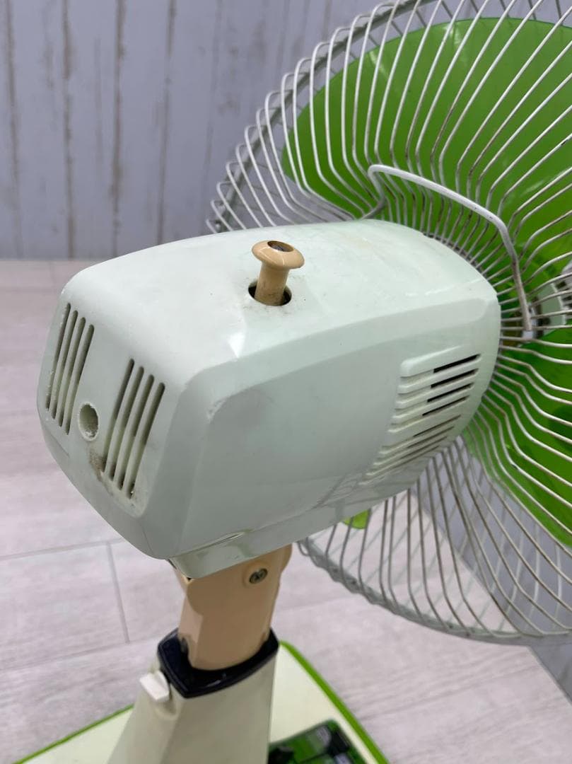昭和レトロ 日立 扇風機 H-30TM さわ風 グリーン 動作確認済 - メルカリ