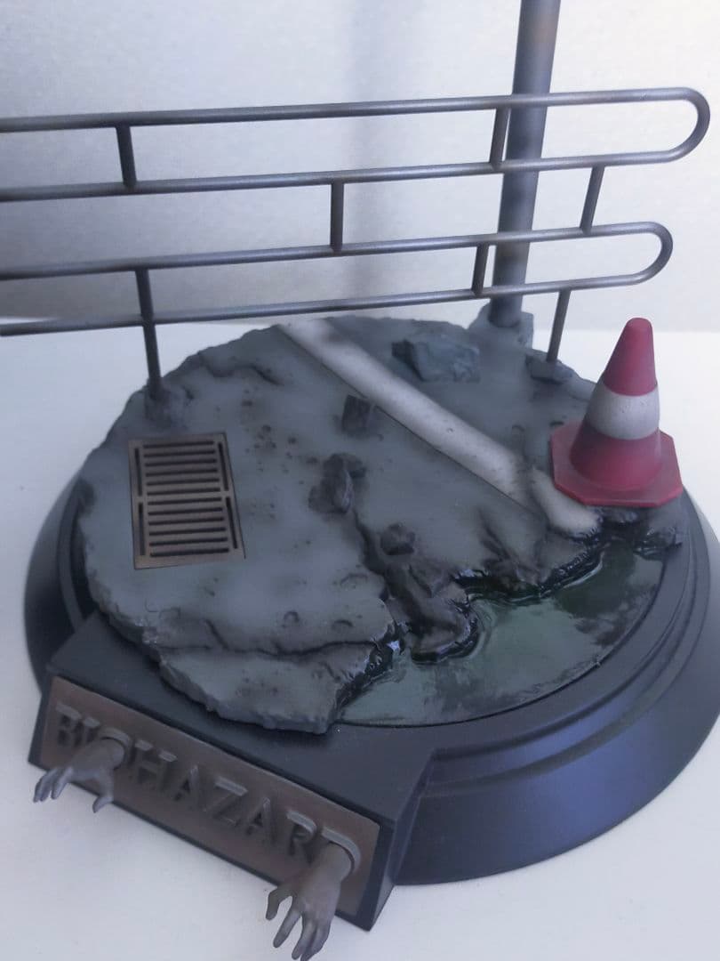 バイオハザード Patriot studio 1/12 ジオラマ台座のみ - メルカリ