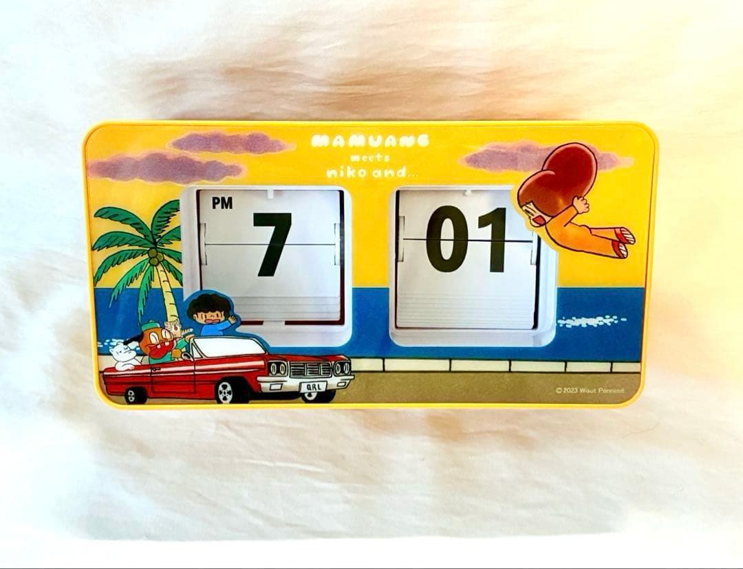 マムアン×ニコアンド コラボ パタパタ時計 - メルカリ