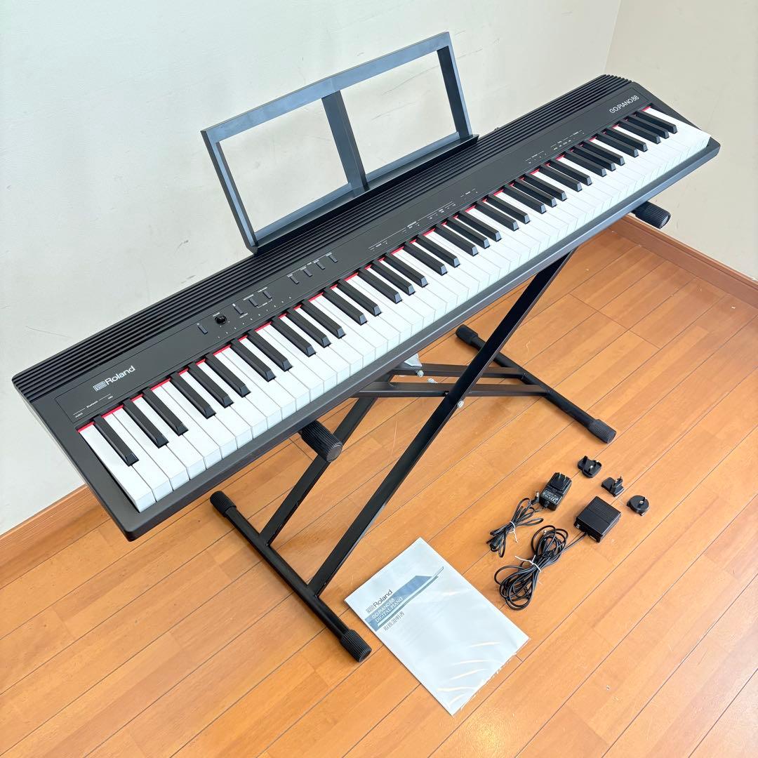 【美品・2022年製】Roland 88鍵盤 電子ピアノ GO:PIANO88 極美品】2022年製Roland 88鍵盤 電子ピアノ GO:PIANO88 - メルカリ