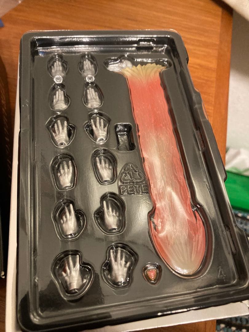 【開封品】S.H.Figuarts 真骨彫製法 ウルトラマンガイア V2