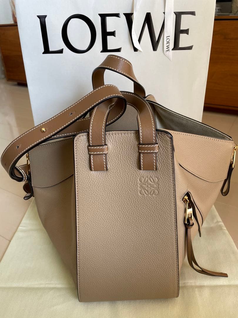 大幅値下げ 極美品 ロエベ LOEWE ハンモックスモール サンド/ミンク