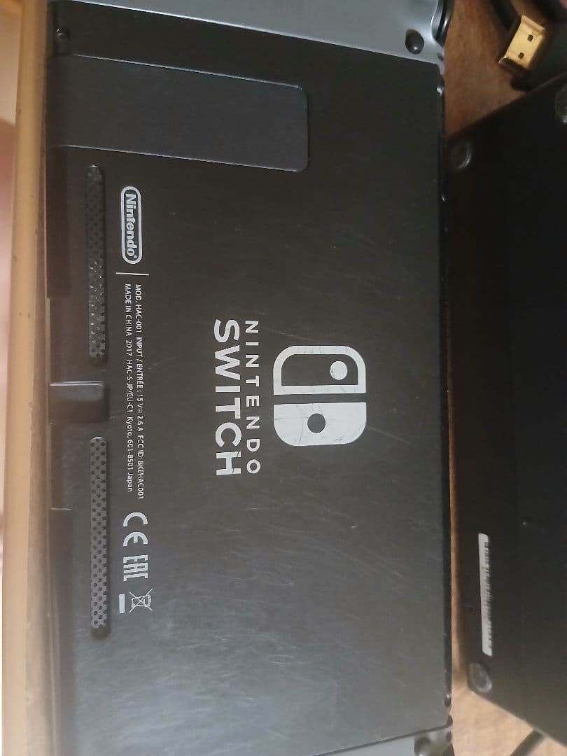 Nintendo Switch 本体 + 付属品