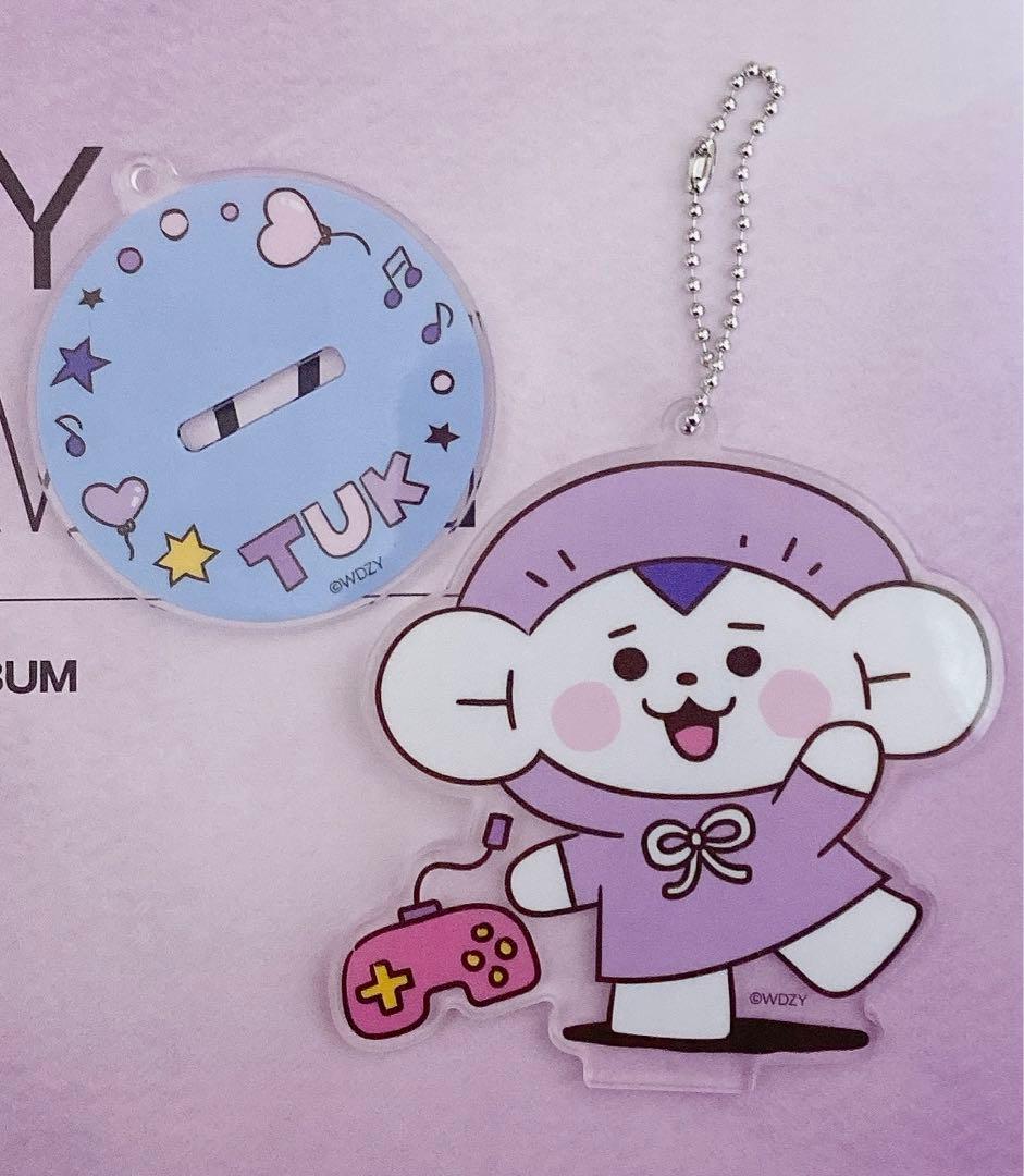 ITZY リュジン TUK アクスタ アクキー - メルカリ