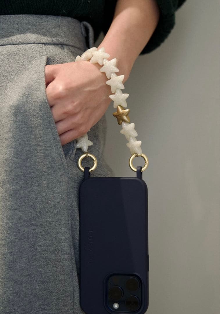 LOUVINI PETIT ETOILE whiteハンドストラップ ☆ハンドストラップ PETIT ETOILE | Louvini Paris