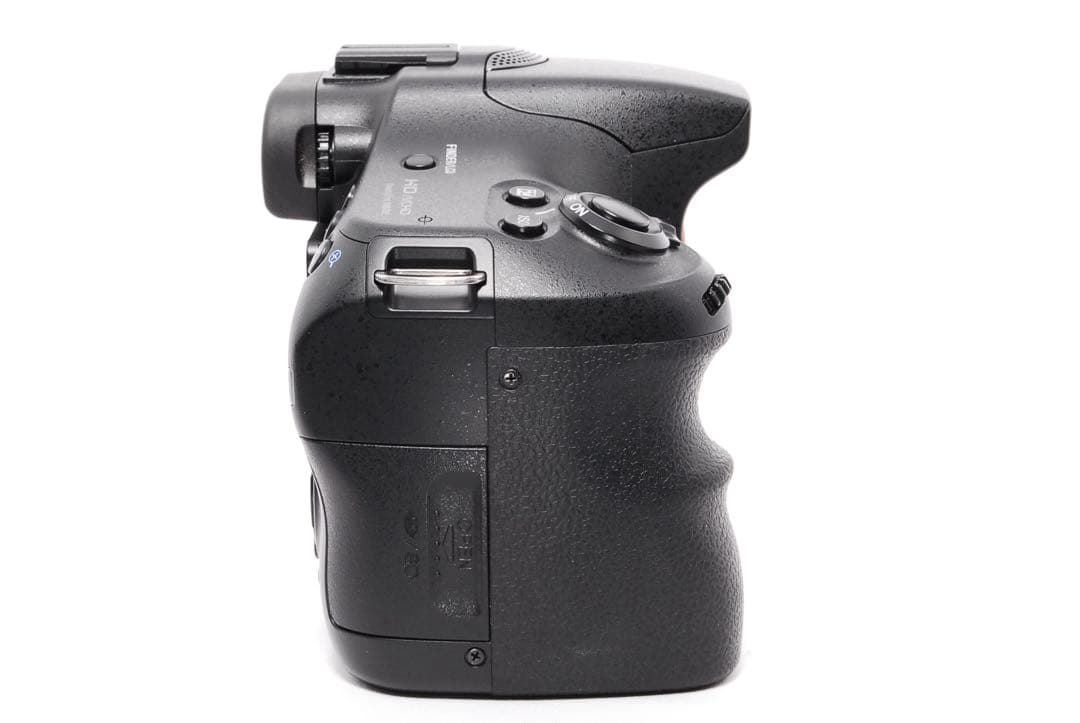 ◇シャッター数少なめ◇SONY α 65◇すぐ使える◇一眼レフカメラ