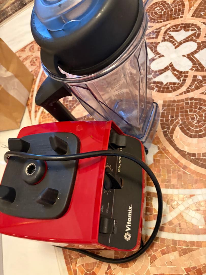 バイタミックス　vitamix Amazon | 正規品 Vitamix バイタミックス Ascent アセント A2500i