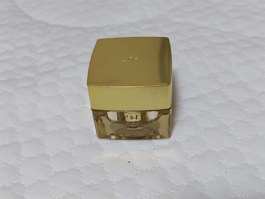 未使用☆エターナルフロークリーム エスト / エターナルフロー クリームの公式商品情報｜美容・化粧品情報