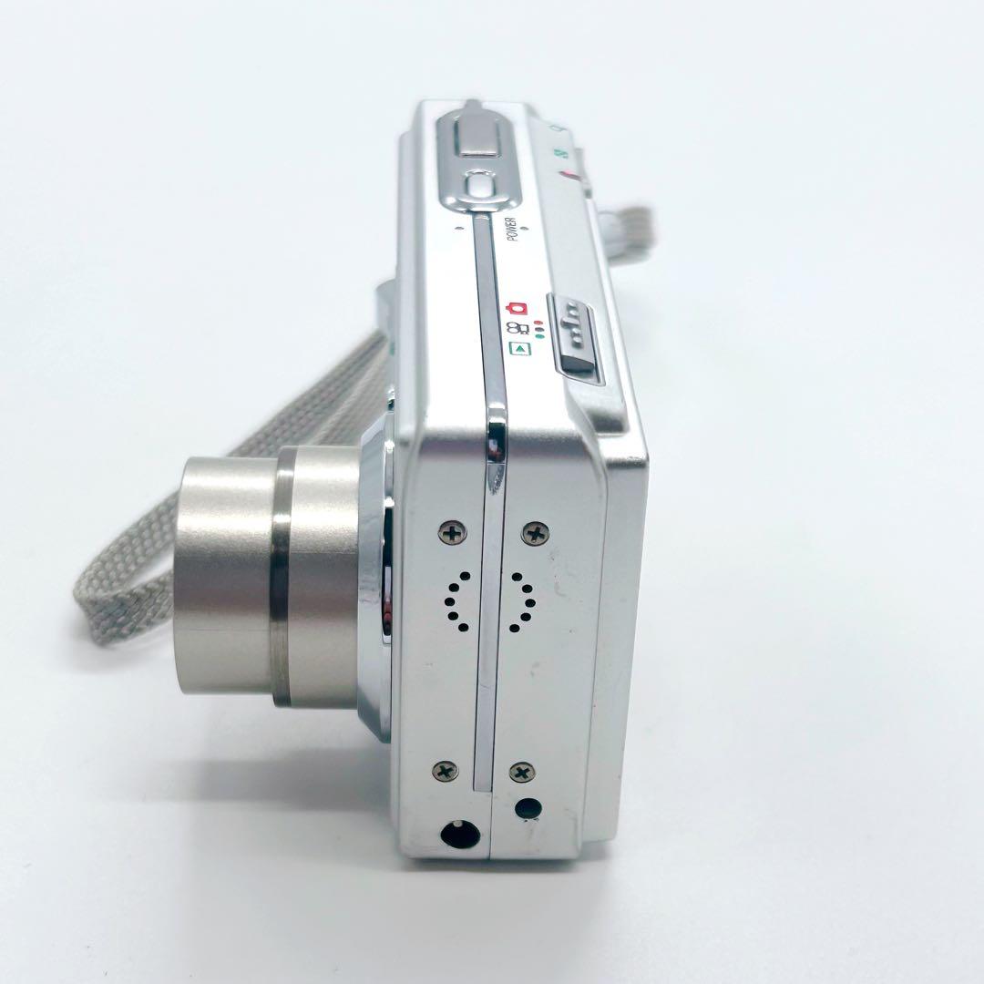 OLYMPUS オリンパス FE-160 シルバー 箱・充電器あり 動作確認済み