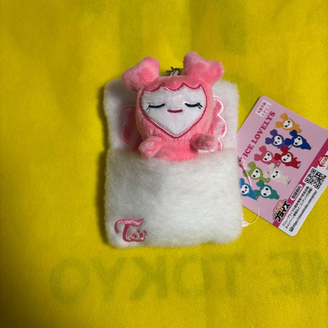 TWICE GiGO おふとんリールパスケース モモ モブリー ⑦ - メルカリ