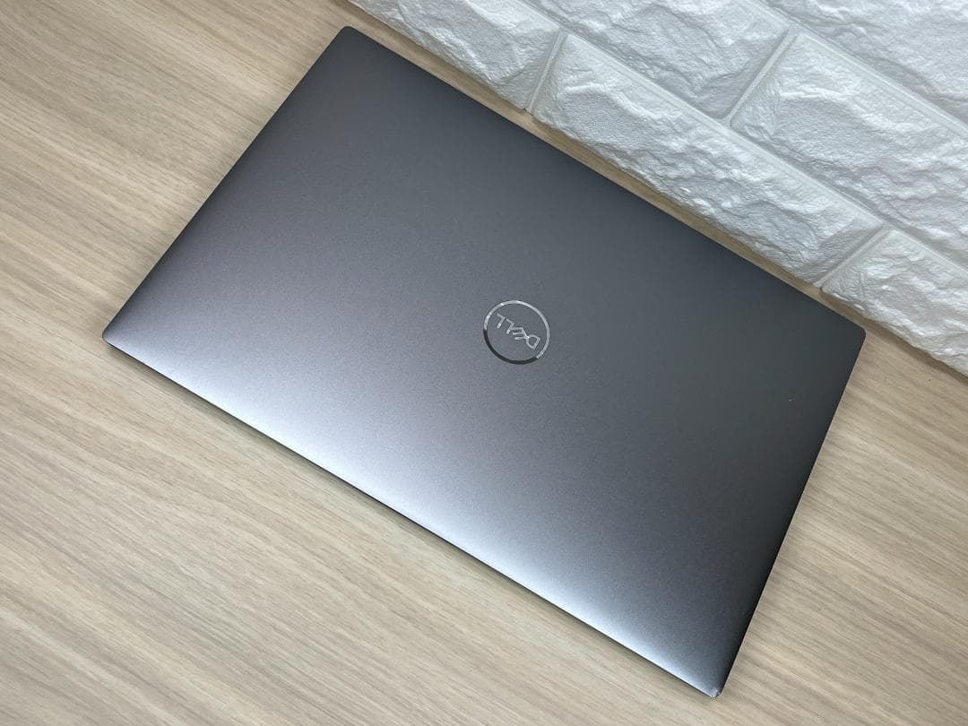 タッチ液晶 15.6型 UHD+ DELL 5550 32GB 1TB 良品 - メルカリ