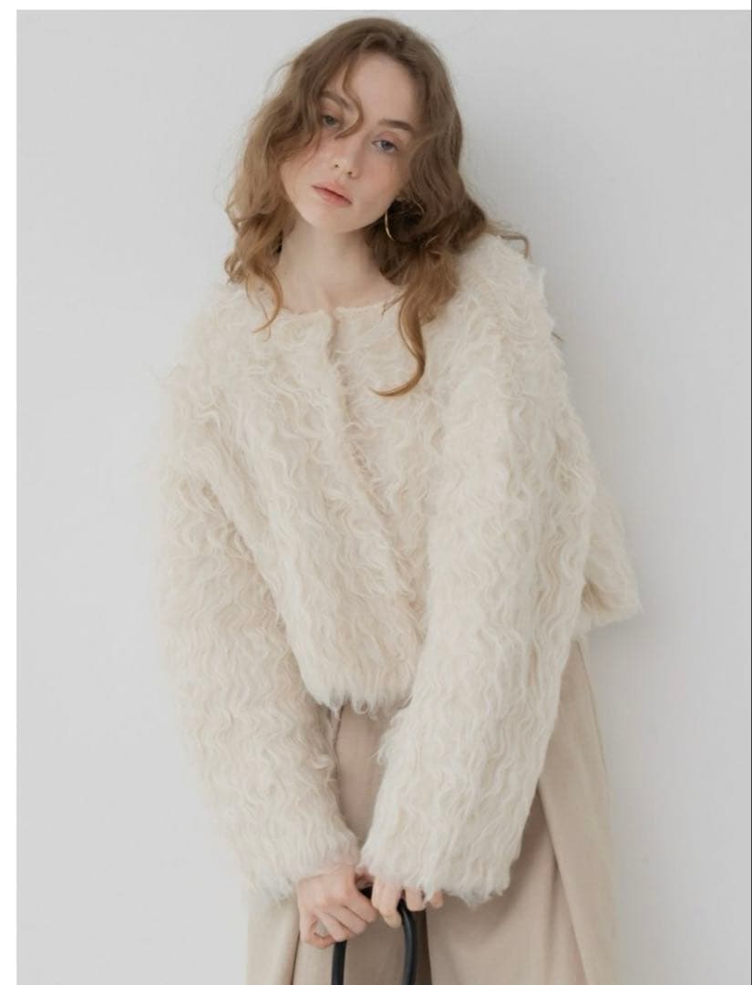 dolce ドルチェ　wavy cardigan/ivory dolce ドルチェ wavy cardigan/ivory 割引