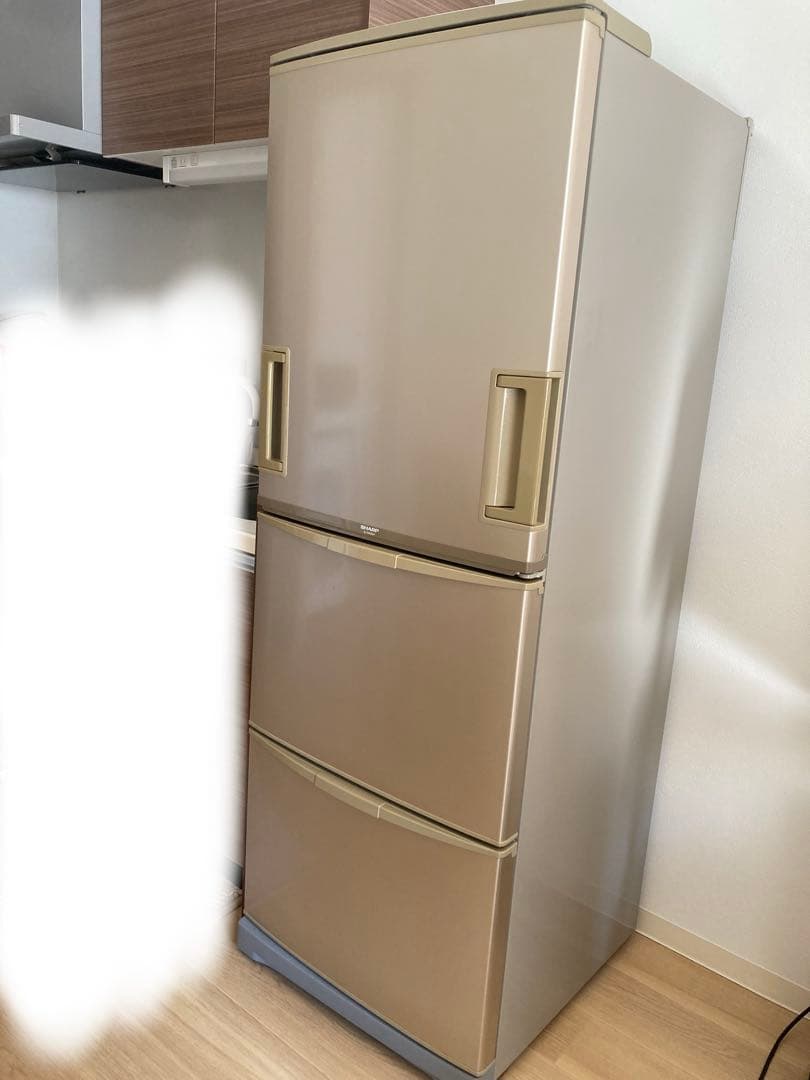 SHARP 3ドア冷蔵庫 ゴールド 345L SHARP 3ドア冷蔵庫 ゴールド 345L シャープ 冷蔵庫 374L 左右付替 3
